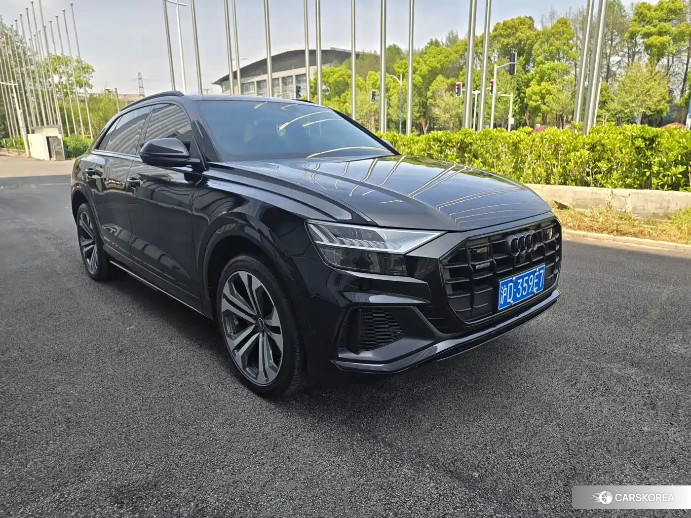 Audi Q8 2021 Черный из Китая, фото 4