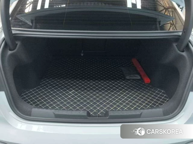 Audi A3 2023 Белый из Китая, фото 4