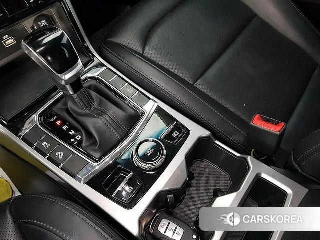 Ssangyong Beautiful Korando 2020 Серый из Кореи, фото 4
