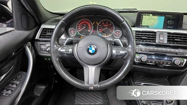BMW 3 Series (F30) 2018 Белый из Кореи, фото 4