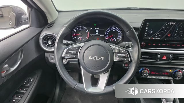 Kia The New K3 2nd generation 2022 Небесно-голубой из Кореи, фото 4