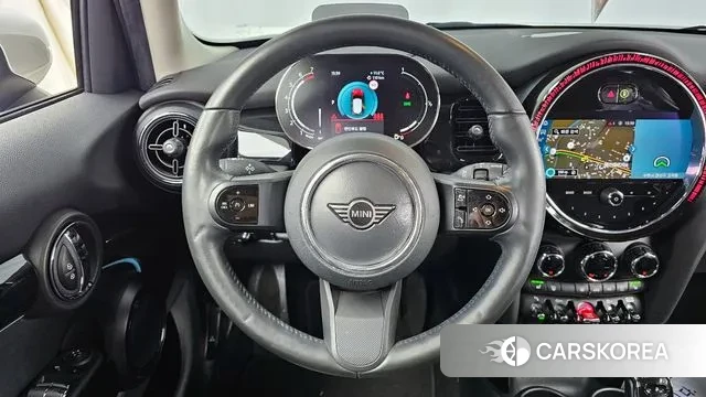 Mini Cooper 2023 Песочный из Кореи, фото 4