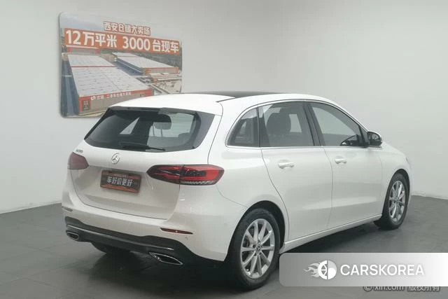 Mercedes-Benz Class B 2022 Белый из Китая, фото 4