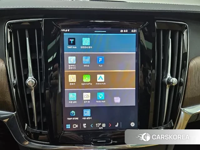 Volvo S90 2024 Черный из Кореи, фото 4