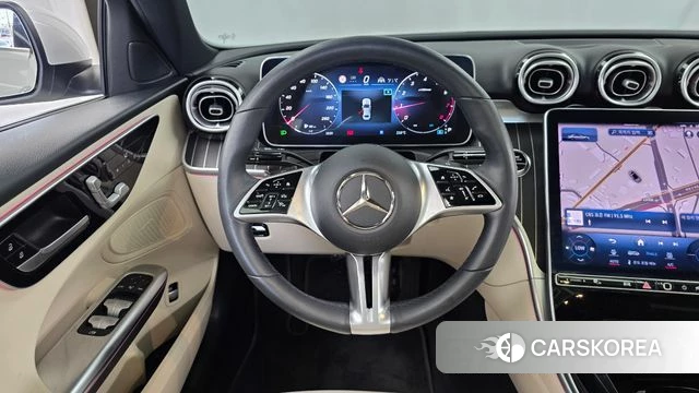 Mercedes-Benz C-Class W206 2023 Белый из Кореи, фото 4