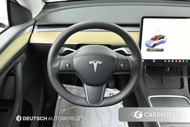 Tesla Model Y 2023 Белый из Кореи, фото 4