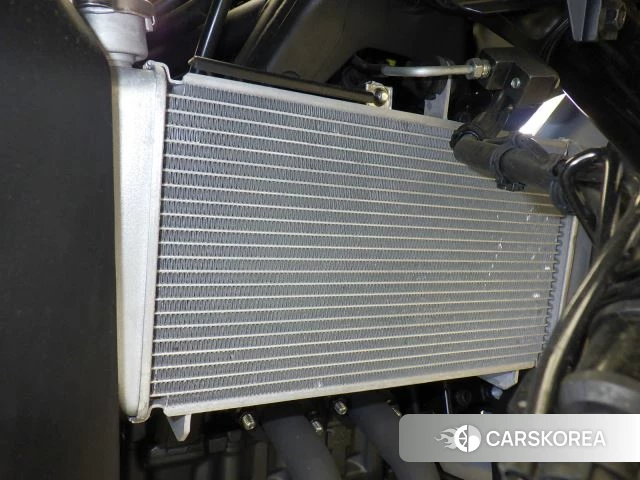 Yamaha YZF-R3 2025 из Японии