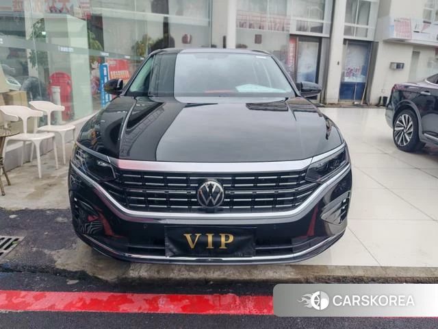 Volkswagen Passat 2023 Черный из Китая, фото 4