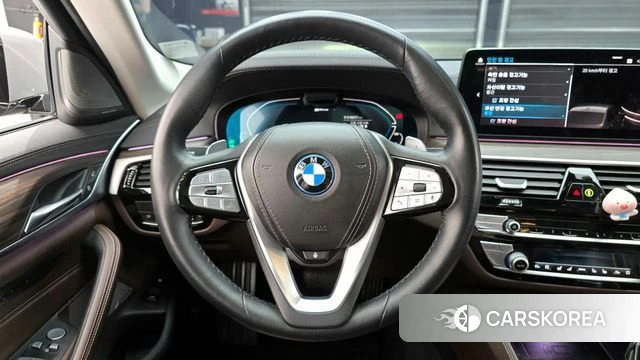 BMW 5 Series (G30) 2022 Серый из Кореи, фото 4