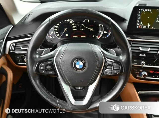 BMW 5 Series (G30) 2018 Черный из Кореи, фото 4