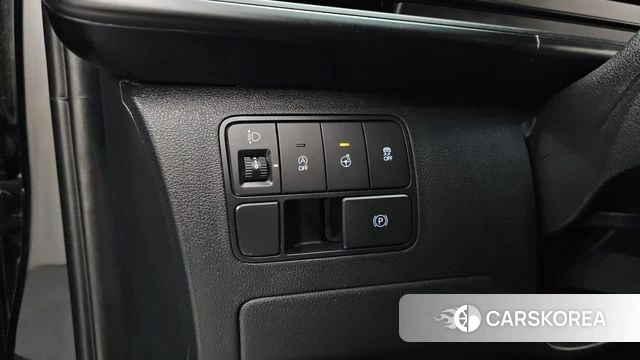 Hyundai Staria 2023 Черный из Кореи, фото 4