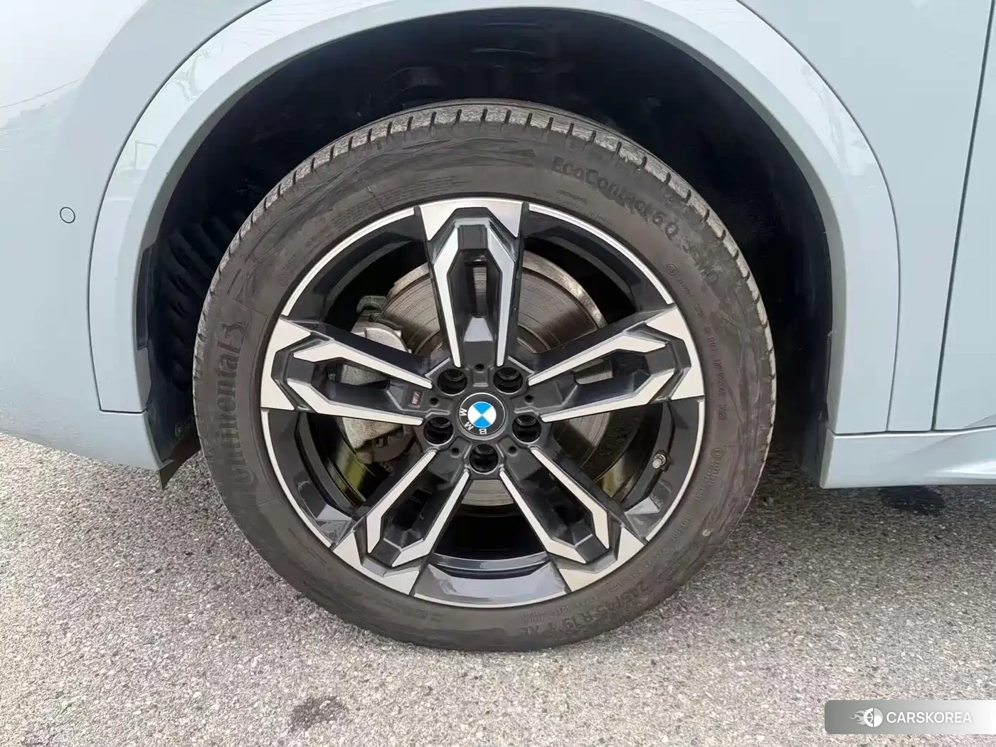 BMW X2 2024 Silver/gray из Китая, фото 4