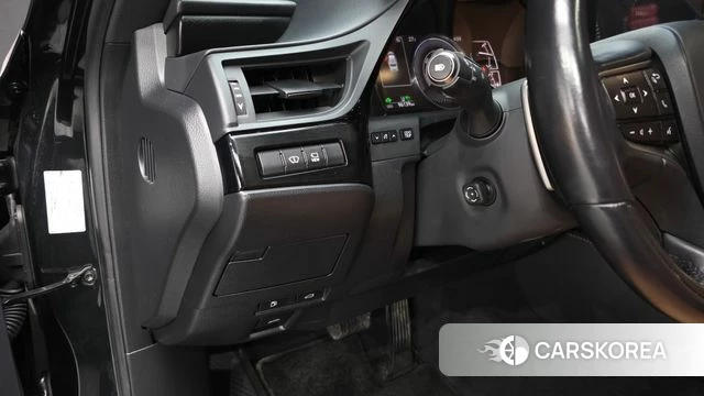 Lexus ES300h 7th generation 2021 Черный из Кореи, фото 4