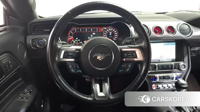 Ford Mustang 2018 Черный из Кореи, фото 4