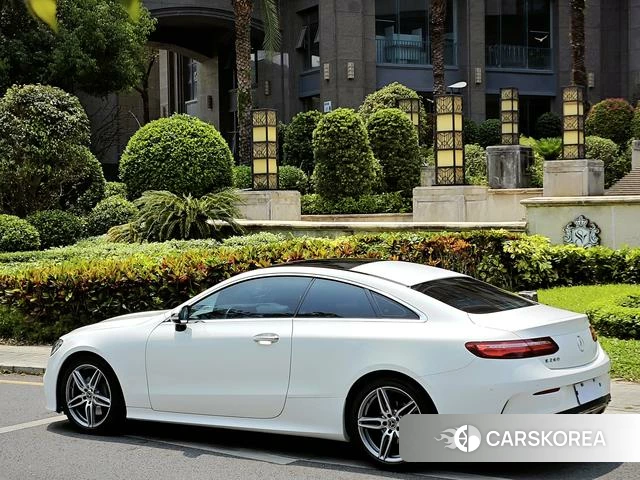 Mercedes-Benz E-class (imported) 2020 Белый из Китая, фото 4