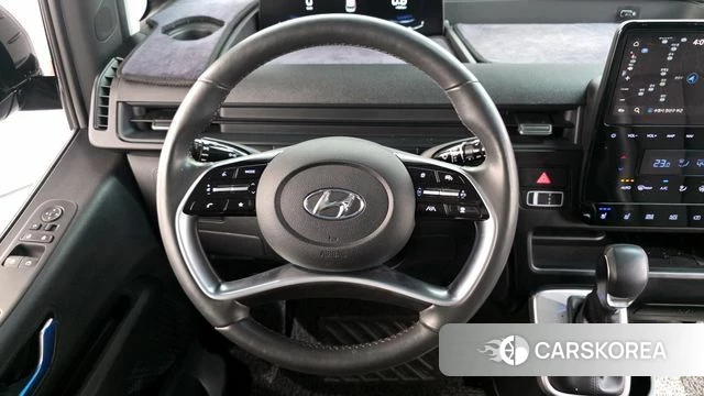 Hyundai Staria 2023 Серый из Кореи, фото 4