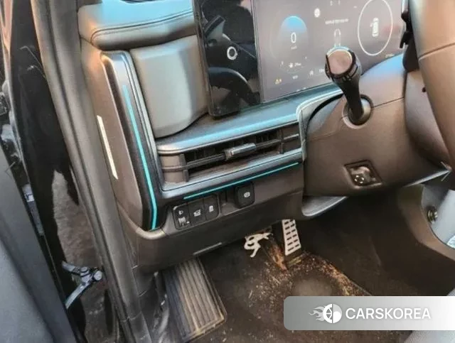 Hyundai Santa Fe (MX5) 2023 Черный из Кореи, фото 4