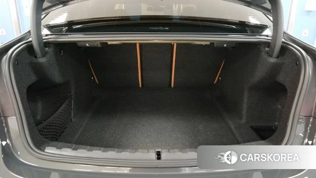 BMW 3 Series (G20) 2025 Цвет тростника из Кореи, фото 4