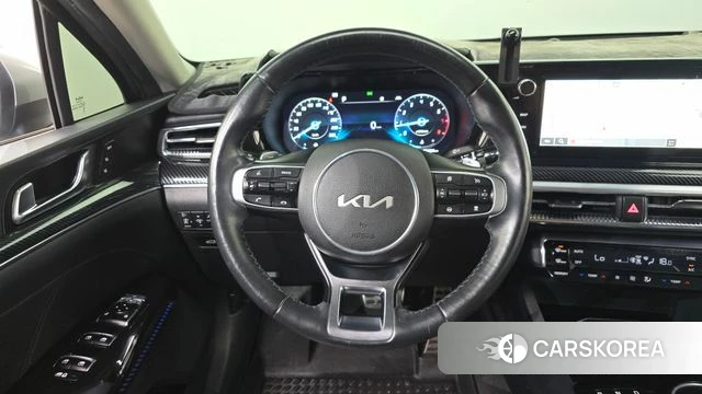 Kia K5 3rd generation 2021 Серебристо-серый из Кореи, фото 4