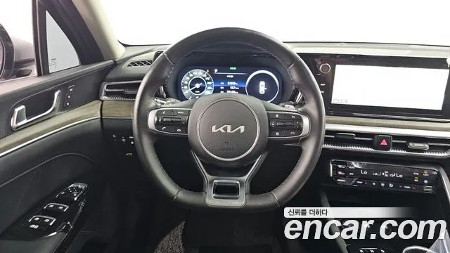 Kia K5 3rd generation 2022 Серебристо-серый из Кореи, фото 4