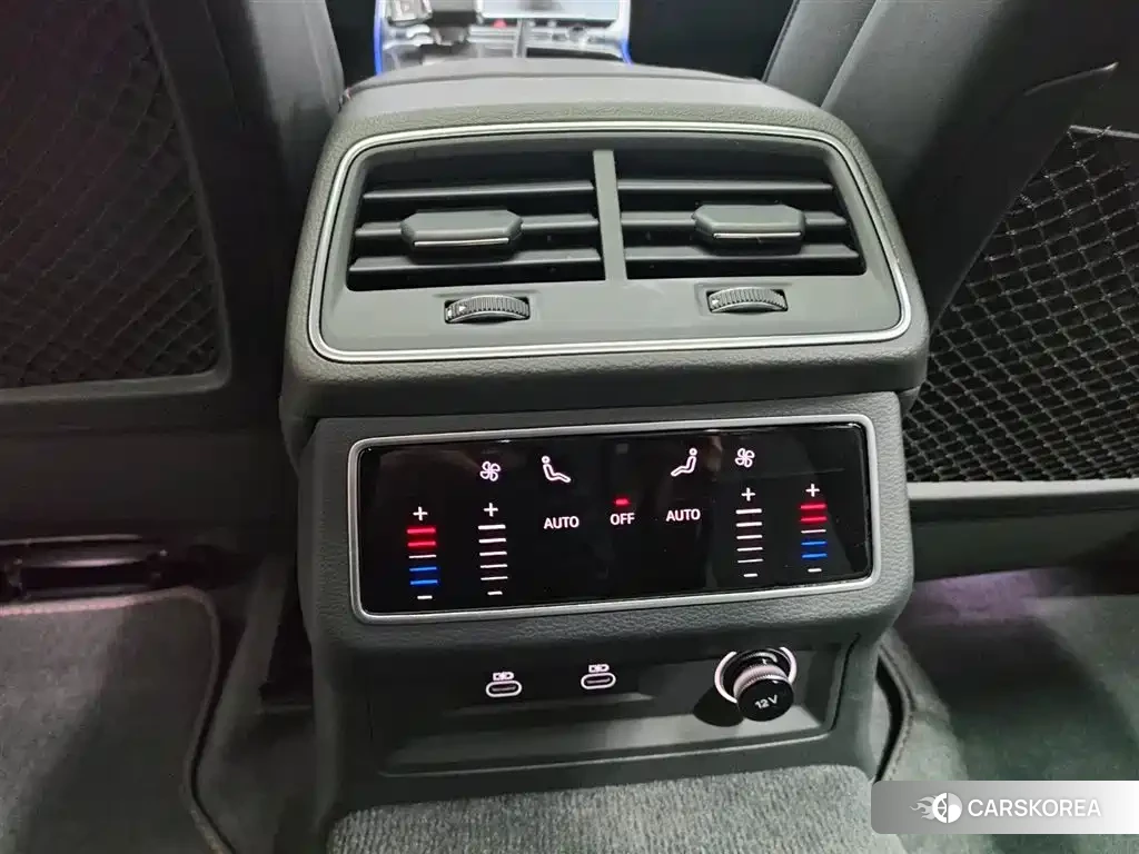 Audi A6L 2024 Silver/gray из Китая, фото 4