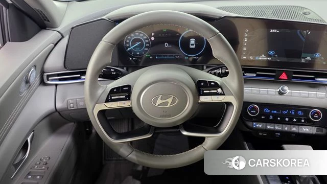 Hyundai The New Avante Hybrid (CN7) 2024 Белый из Кореи, фото 4