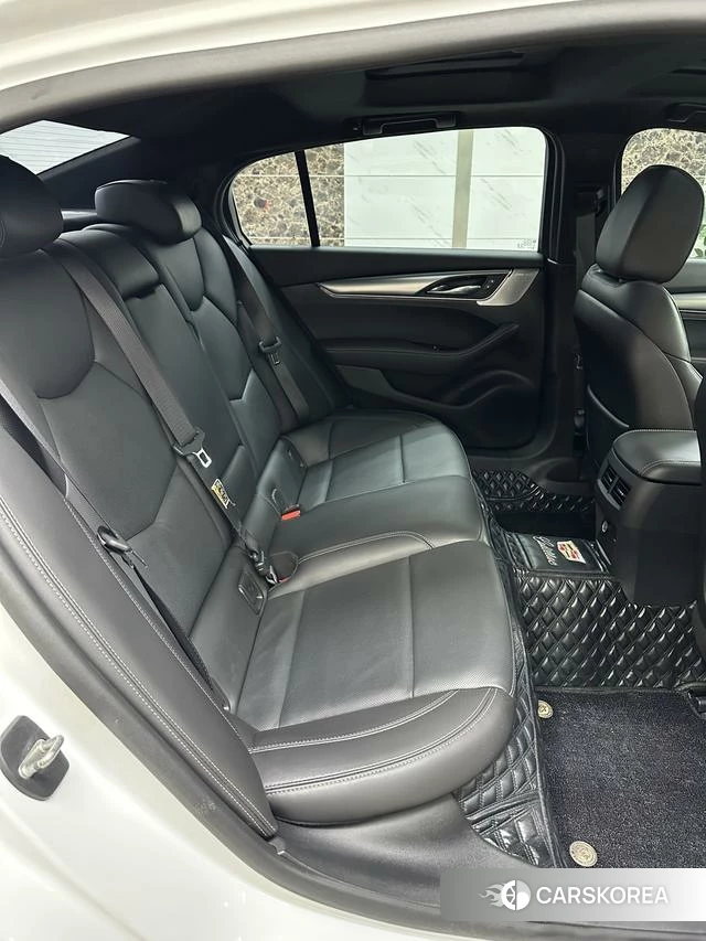 Cadillac CT5 2021 Белый из Китая, фото 4