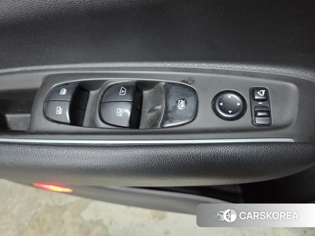 Renault Korea (Samsung) The New QM6 2019 Жемчужный цвет из Кореи, фото 4