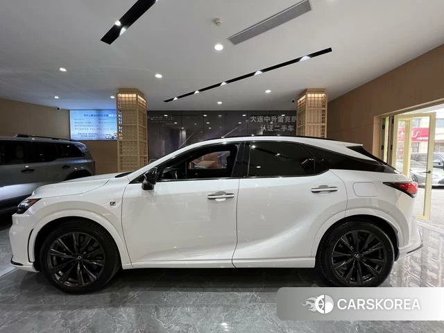 Lexus RX 2024 Белый из Китая, фото 4