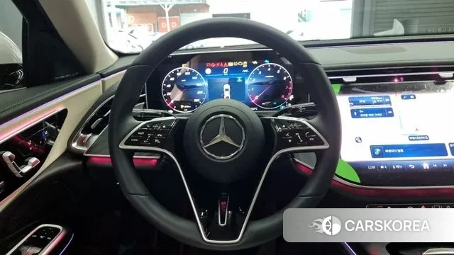 Mercedes-Benz E-Class W213 2025 Белый из Кореи, фото 4