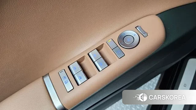 Hyundai Grandeur Hybrid (GN7) 2023 Черный из Кореи, фото 4