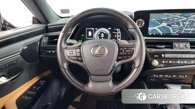 Lexus ES300h 7th generation 2022 Серый из Кореи, фото 4