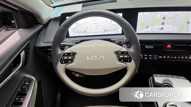 Kia EV6 2022 Белый из Кореи, фото 4