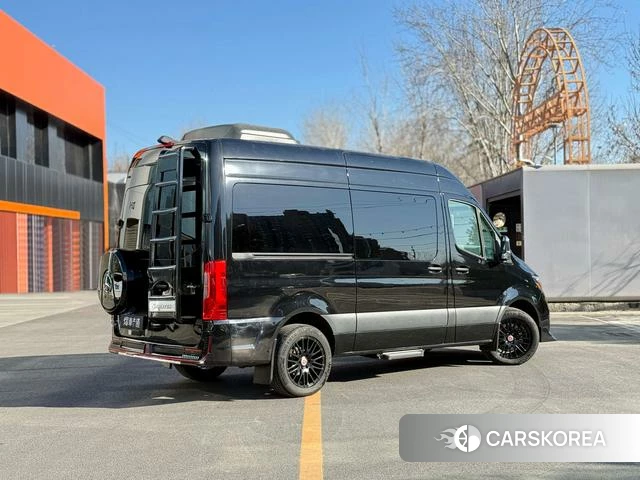 Mercedes-Benz Sprinter 2023 Черный из Китая, фото 4