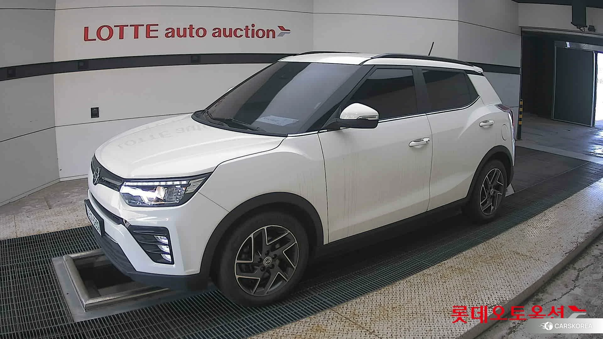 SsangYong Tivoli 2022 Grand White из Кореи, фото 4
