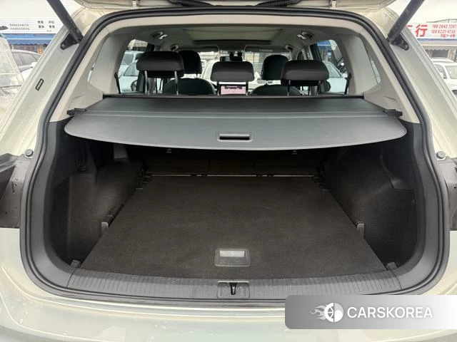 Volkswagen Tiguan L 2021 Другой из Китая, фото 4