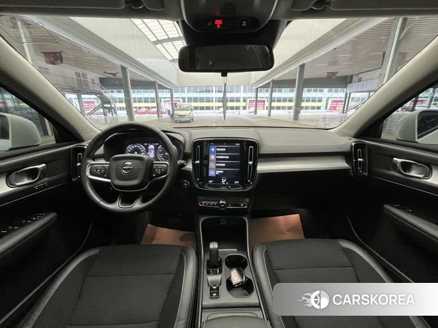 Volvo XC40 2020 Белый из Китая, фото 4