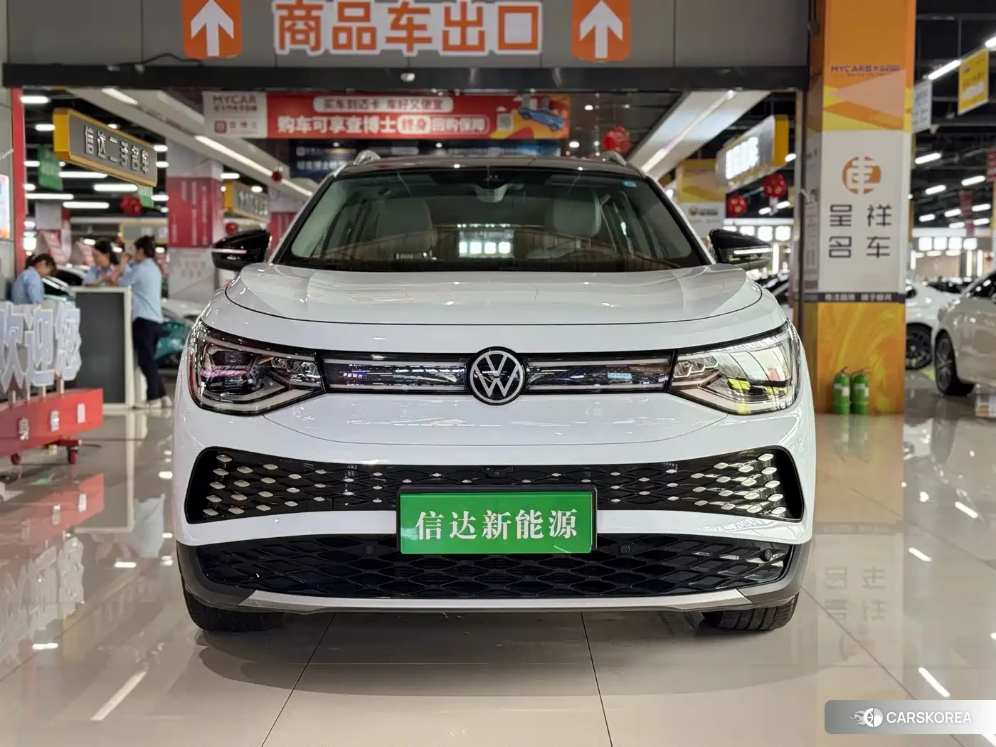 Volkswagen ID.6 X 2023 Белый из Китая, фото 4