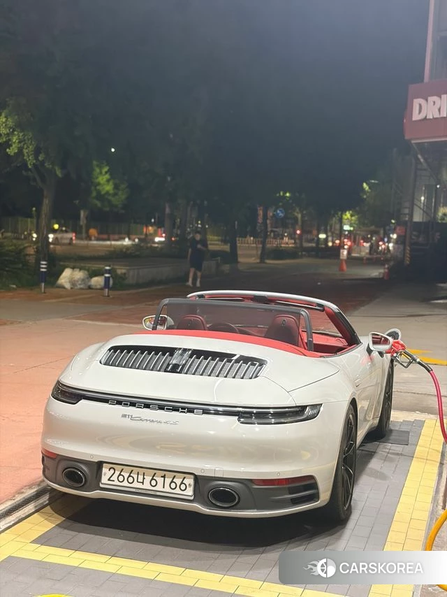 Porsche 911(992) 2020 Серебристо-серый из Кореи, фото 4