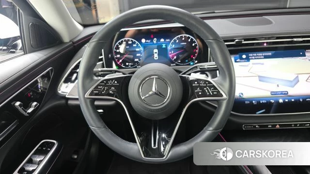 Mercedes-Benz E-Class W214 2024 Белый из Кореи, фото 4
