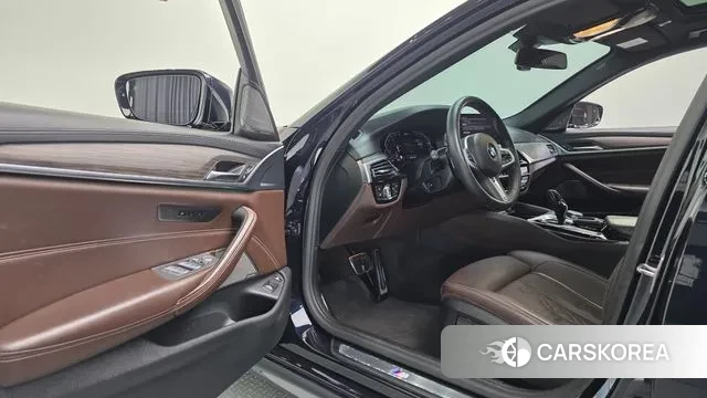 BMW 5 Series (G30) 2020 Синий из Кореи, фото 4