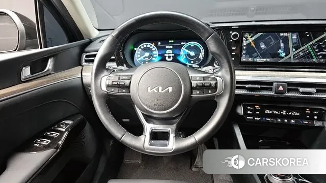 Kia K5 Hybrid 3rd Generation 2022 Черный из Кореи, фото 4