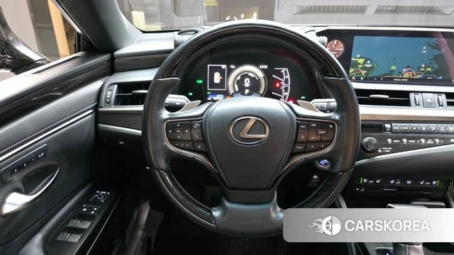 Lexus ES300h 7th generation 2018 Серый из Кореи, фото 4