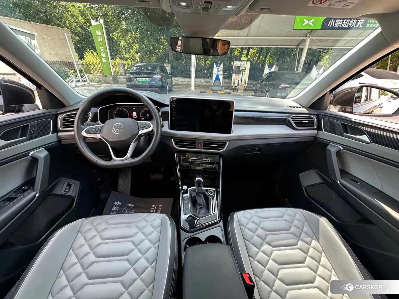 Volkswagen Tayron 2023 Silver/gray из Китая, фото 5