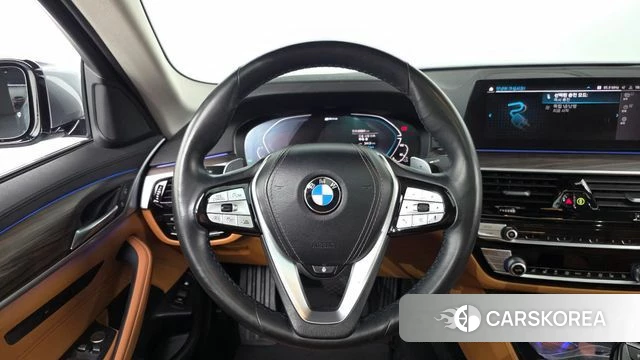 BMW 5 Series (G30) 2020 Серый из Кореи, фото 4