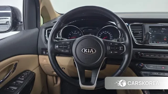 Kia The New Carnival 2018 Черный из Кореи, фото 4
