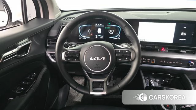 Kia Sportage 5th Generation Hybrid 2024 Белый из Кореи, фото 4