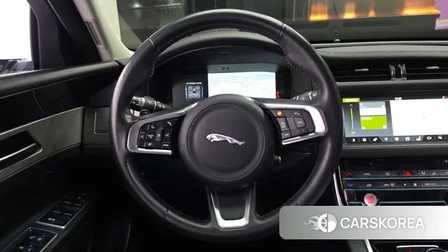 Jaguar XF (X260) 2018 Белый из Кореи, фото 4