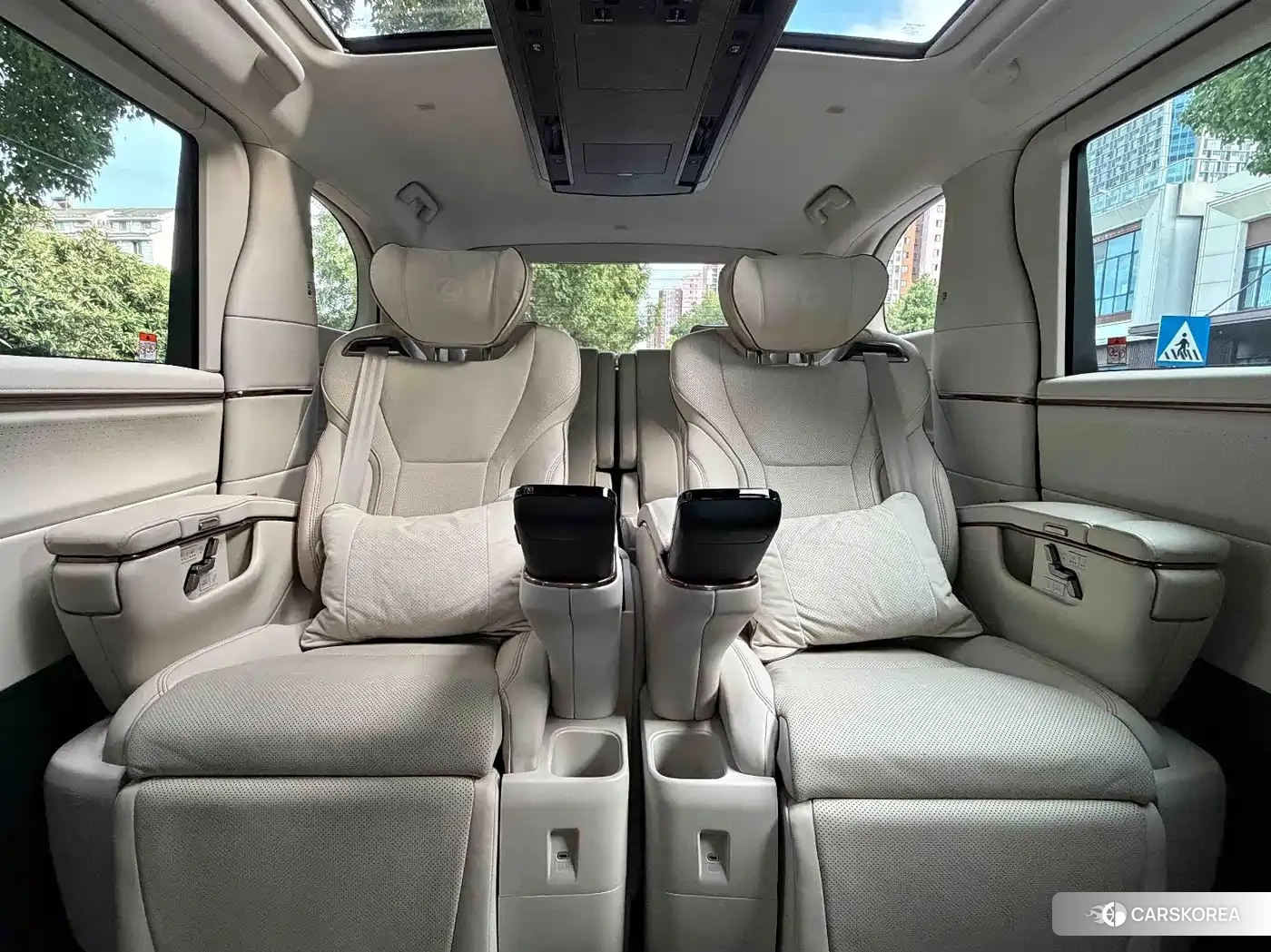 Lexus LM 2024 Черный из Китая, фото 4