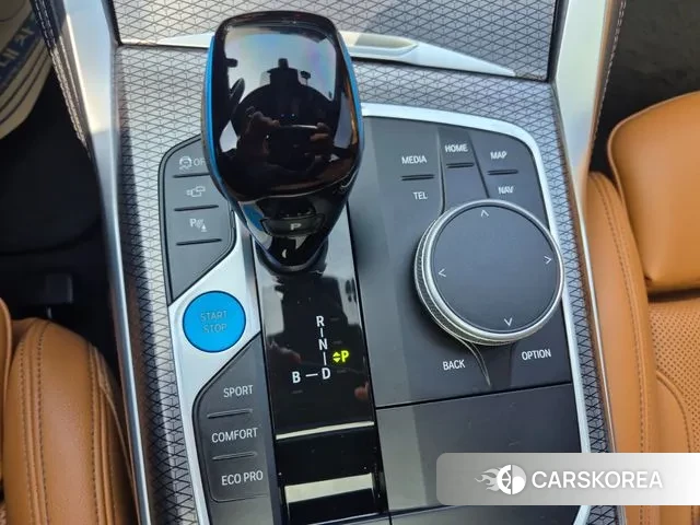 BMW i4 2022 Черный из Кореи, фото 4